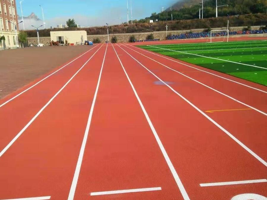 復(fù)合型塑膠跑道