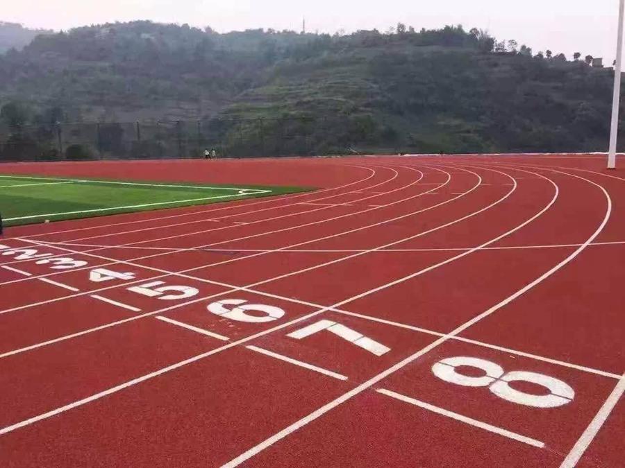 塑膠跑道在施工中常遇到的問題有哪些？引起這些問題的原因分析