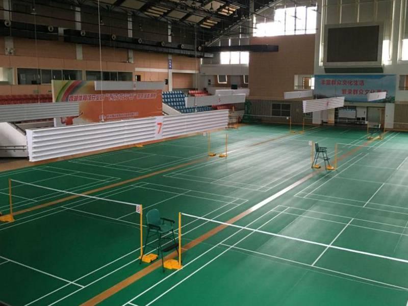 PVC羽毛球場有哪些優(yōu)勢?