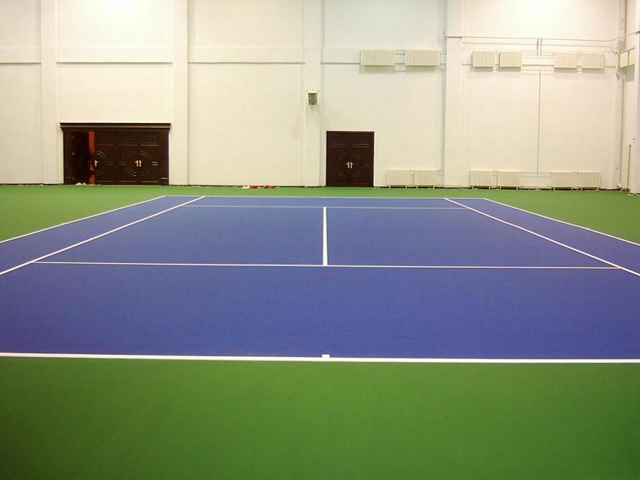 PU與硅PU的的區(qū)別是什么？ 硅PU球場(chǎng)顏色牢固嗎？