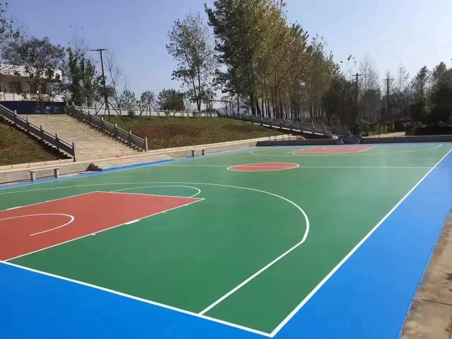 塑膠籃球場的特性有哪些？